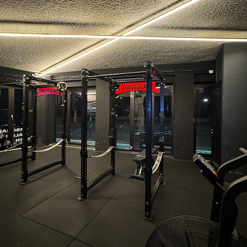 Squat racks at Convoy Gym Amsterdam IJburg