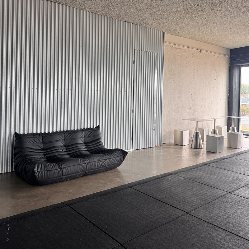 Convoy Gym sitting area in IJburg