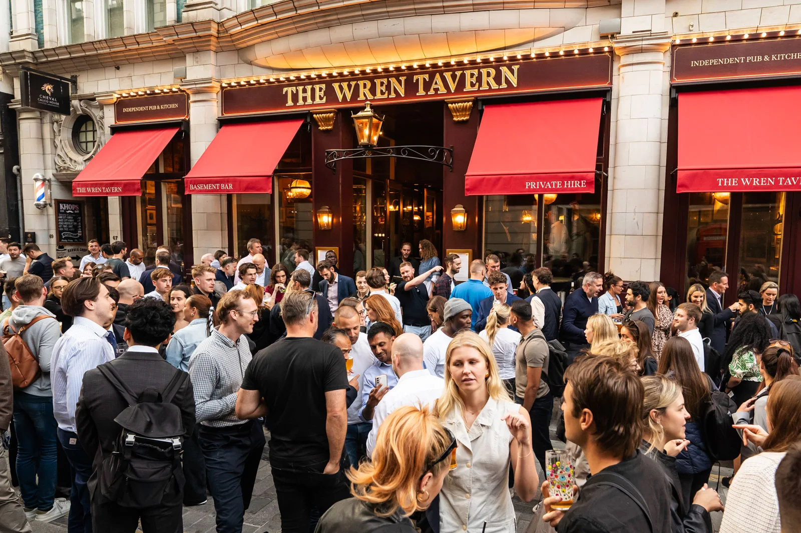 The Wren Tavern is a pub with a difference; offering dining and a secret whiskey vault. It's the perfect place for meetings and lunches or after work drinks. Our basement bar hosts a speakeasy cocktail bar called 5cc serving artisan cocktails, ideal for parties and events.