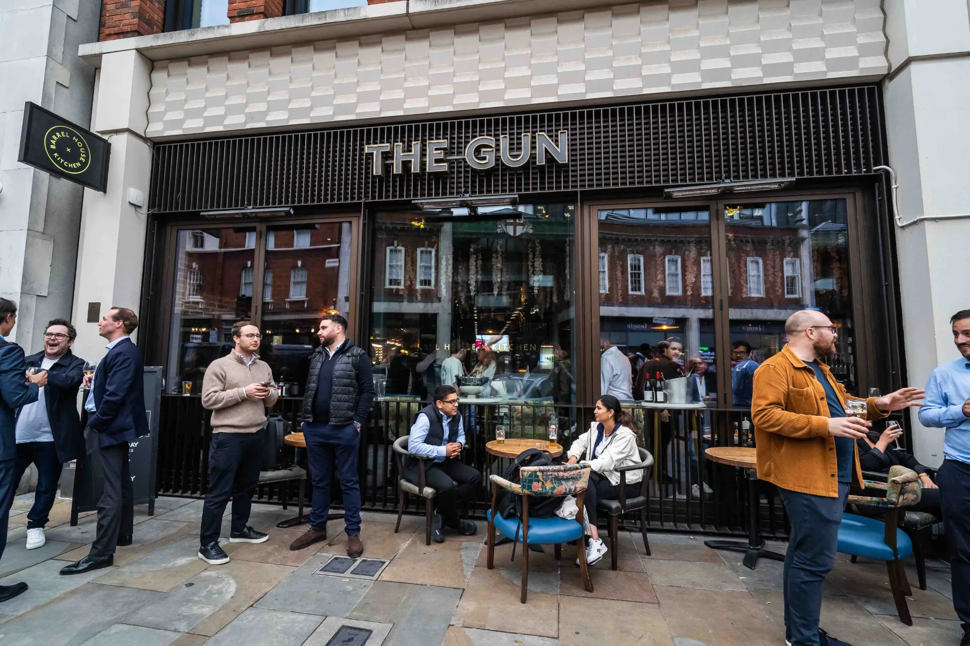 An East London favourite since the 17th Century, The Gun is a community hub by Spitalfields market serving a great craft drinks selection alongside a carefully curated food menu and one of the best Sunday Roasts you will find. 