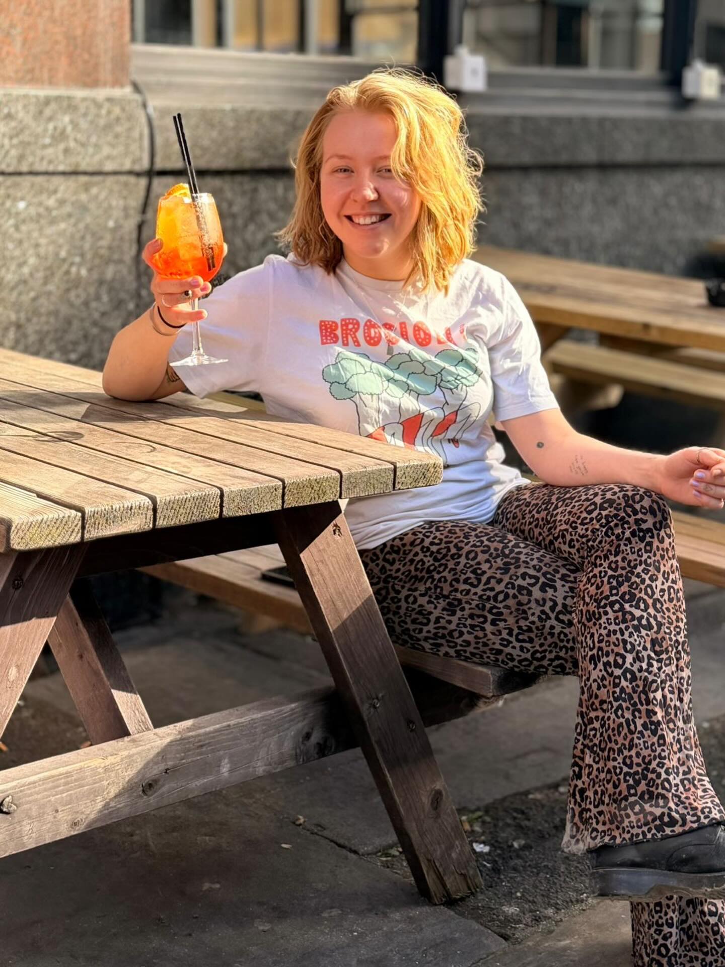 Get your Spritz on! Soak up some sunshine this week outside Angel’s best pub 🥂