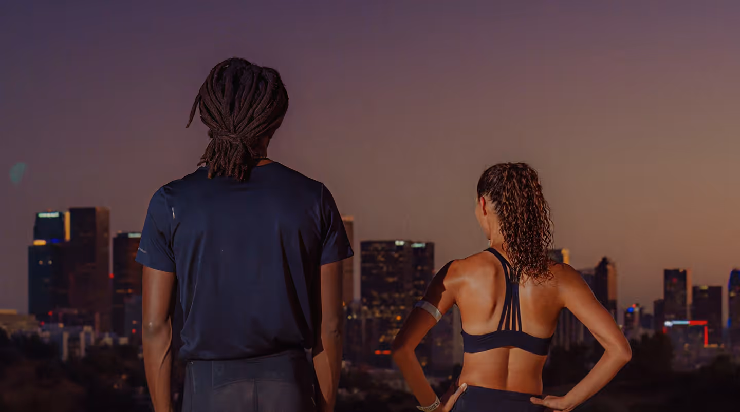 2XU athlete wearing compression gear in performance training session