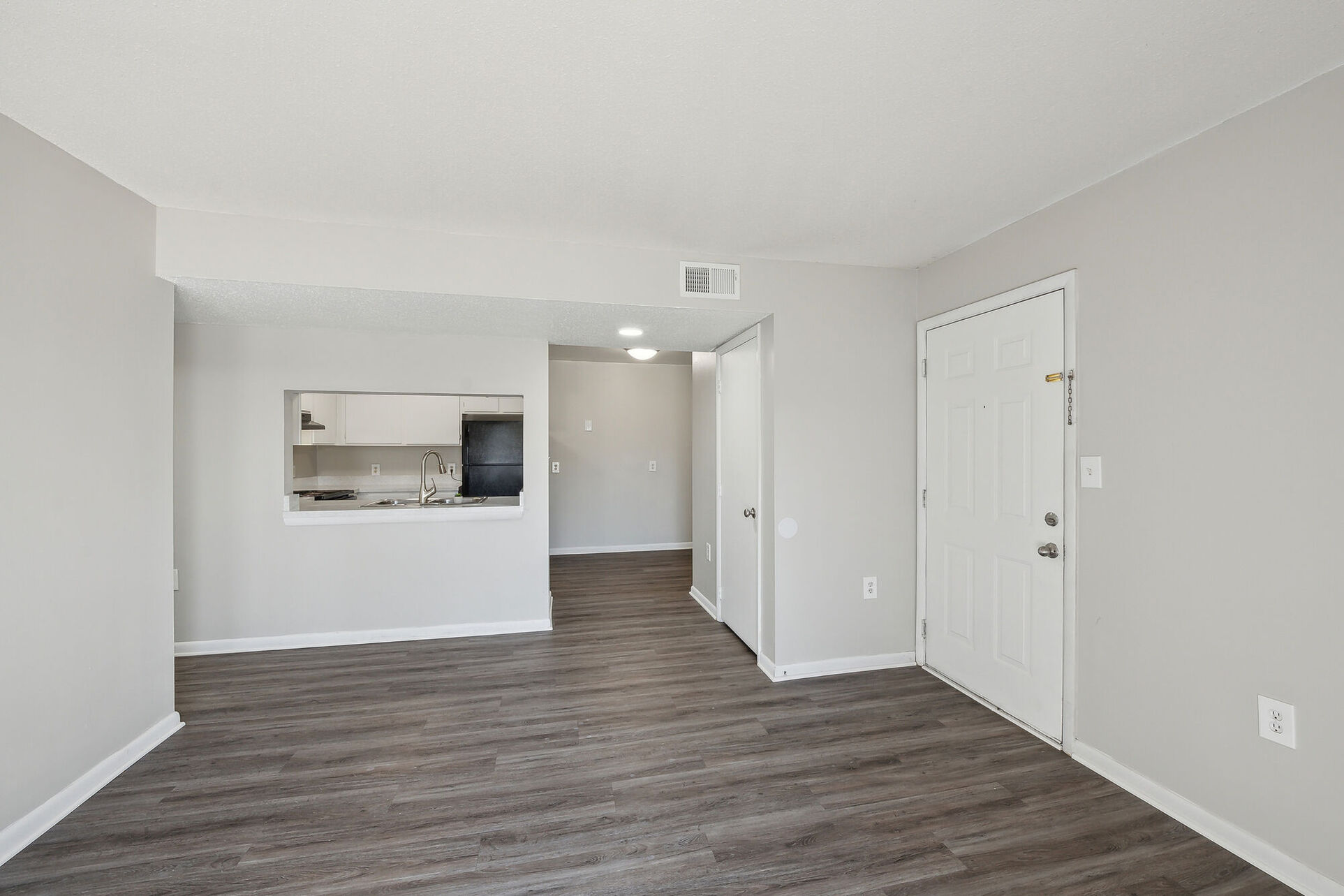 Living room with vinyl flooring