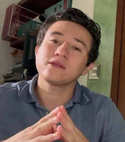 Portrait of Aldo, Accountant from Mexico