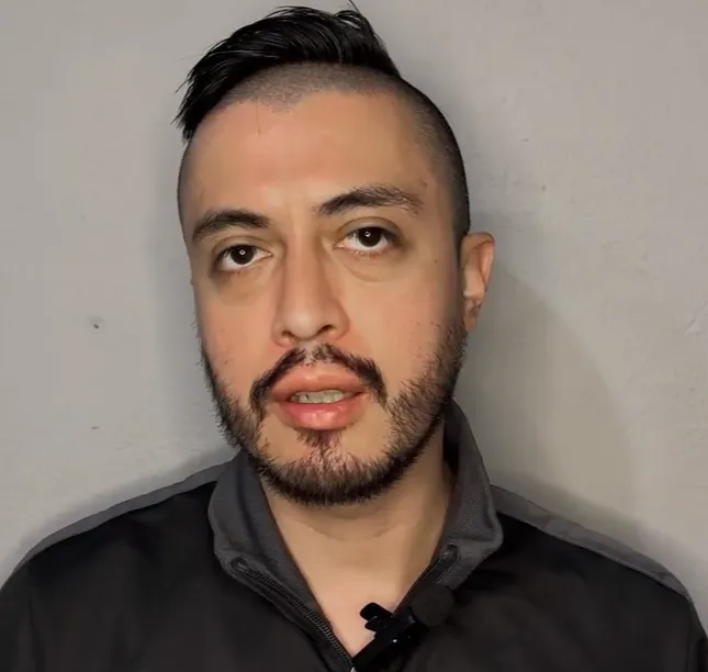 Portrait of Carlos, Graphic Designer / Motion Designer from Guatemala