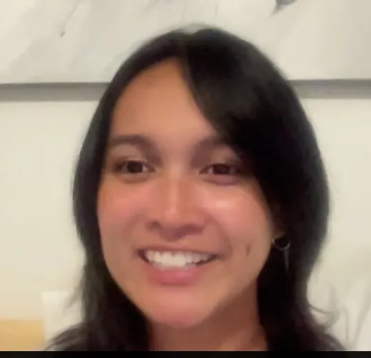 Portrait of Erika, Sales Professional from Philippines