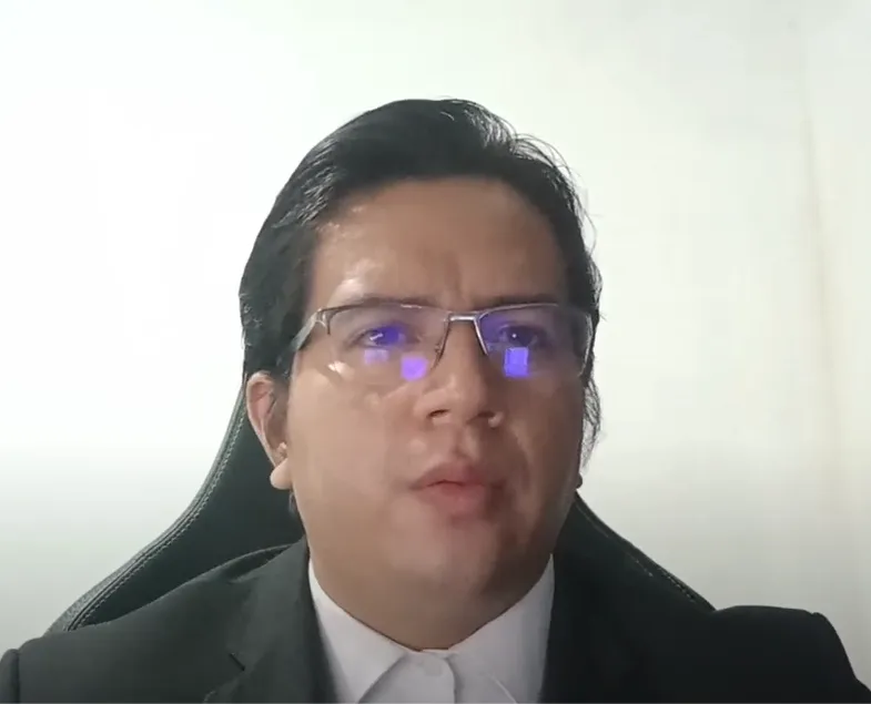 Portrait of Fabian, Accountant from Mexico