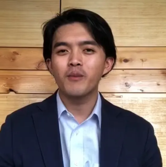 Portrait of Gabriel, Performance Marketer from Philippines