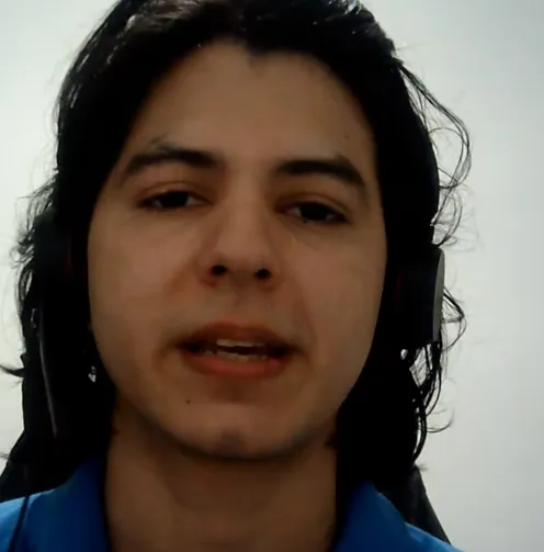 Portrait of Kevin, Customer Service Representative from Colombia