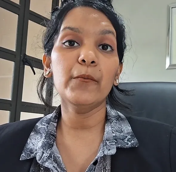Portrait of Larissa, Legal Assistant from South Africa