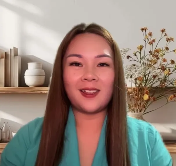 Portrait of Maria, Executive Assistant from Philippines