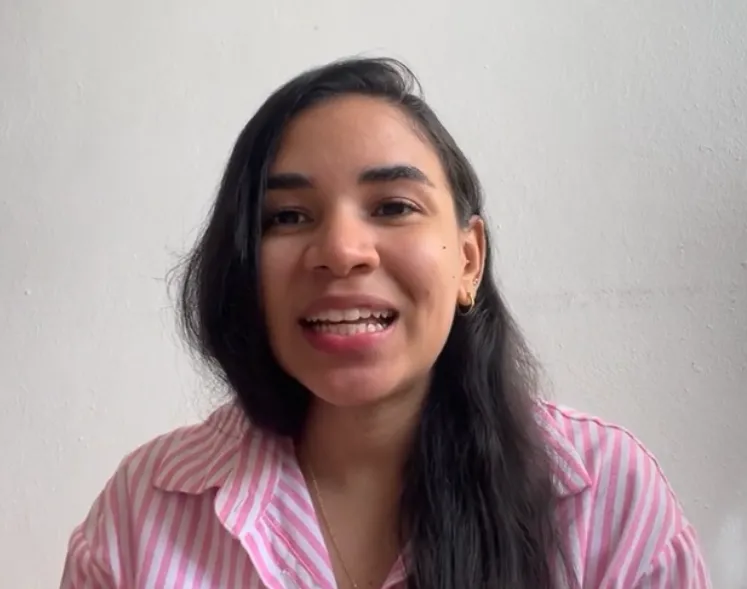 Portrait of Melanie, Accountant from Dominican Republic