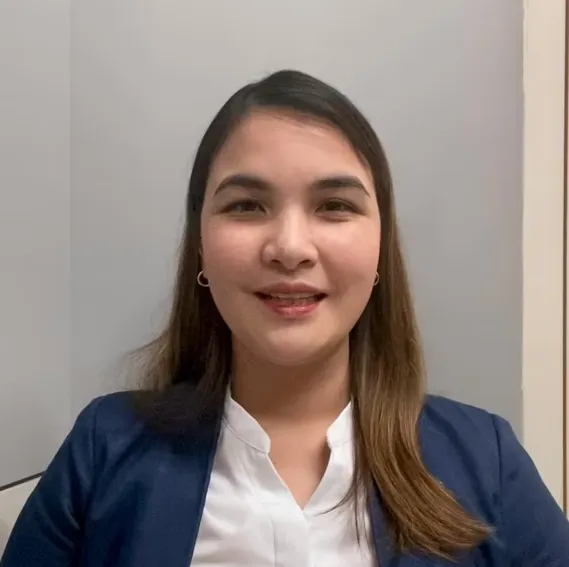 Portrait of Pamela, Sales Professional from Philippines
