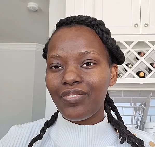 Portrait of Samukelisiwe, Customer Service Representative from South Africa