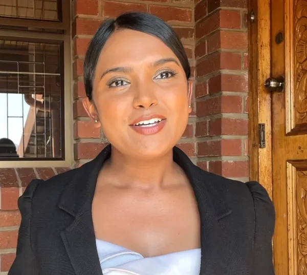 Portrait of Shenira, Customer Service Representative from South Africa
