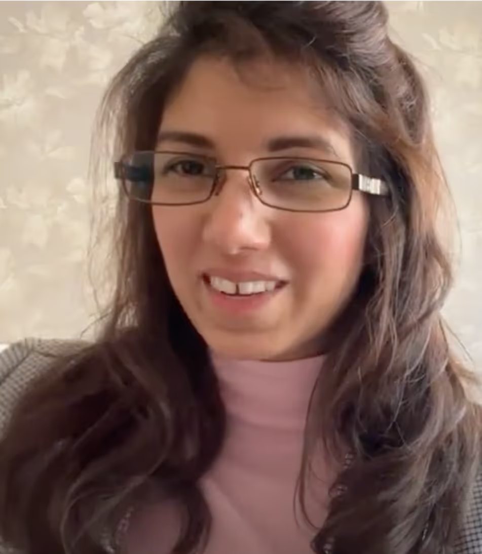 Portrait of Tashna, Executive Assistant from South Africa