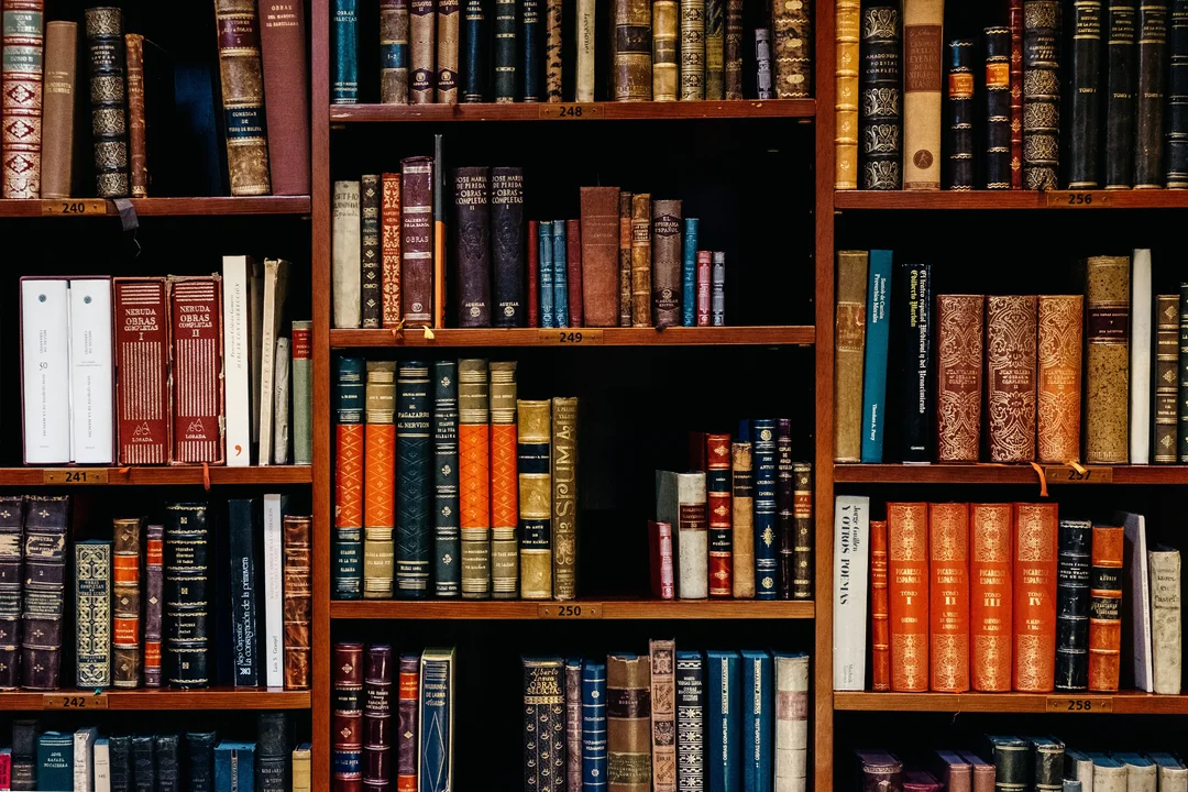 How Law Firm Hired a Legal Assistant for $900/ month