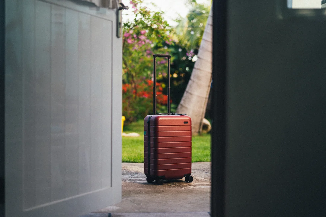 A Luggage Shipping Company hired a remote Customer Support Representative