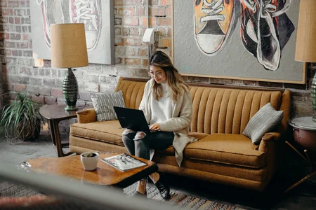 How a Marketing Agency Hired Full-Time Graphic Designers for $1,100/mo
