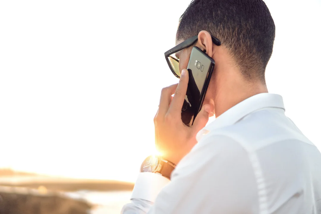 A Fiber Glass Manufacturer hired a remote Sales Representative