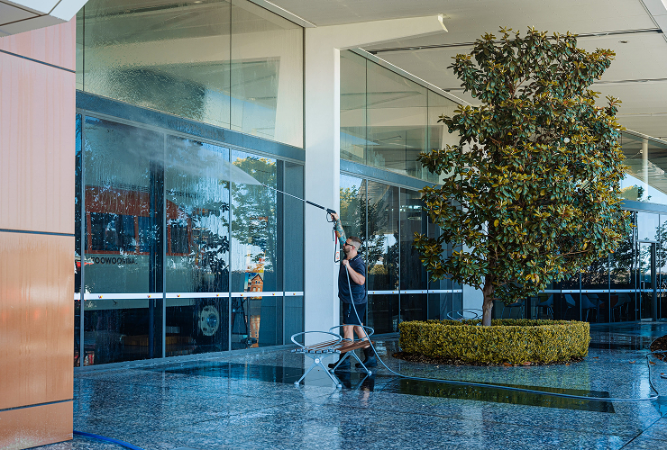 Professional window and glass cleaning for residential property