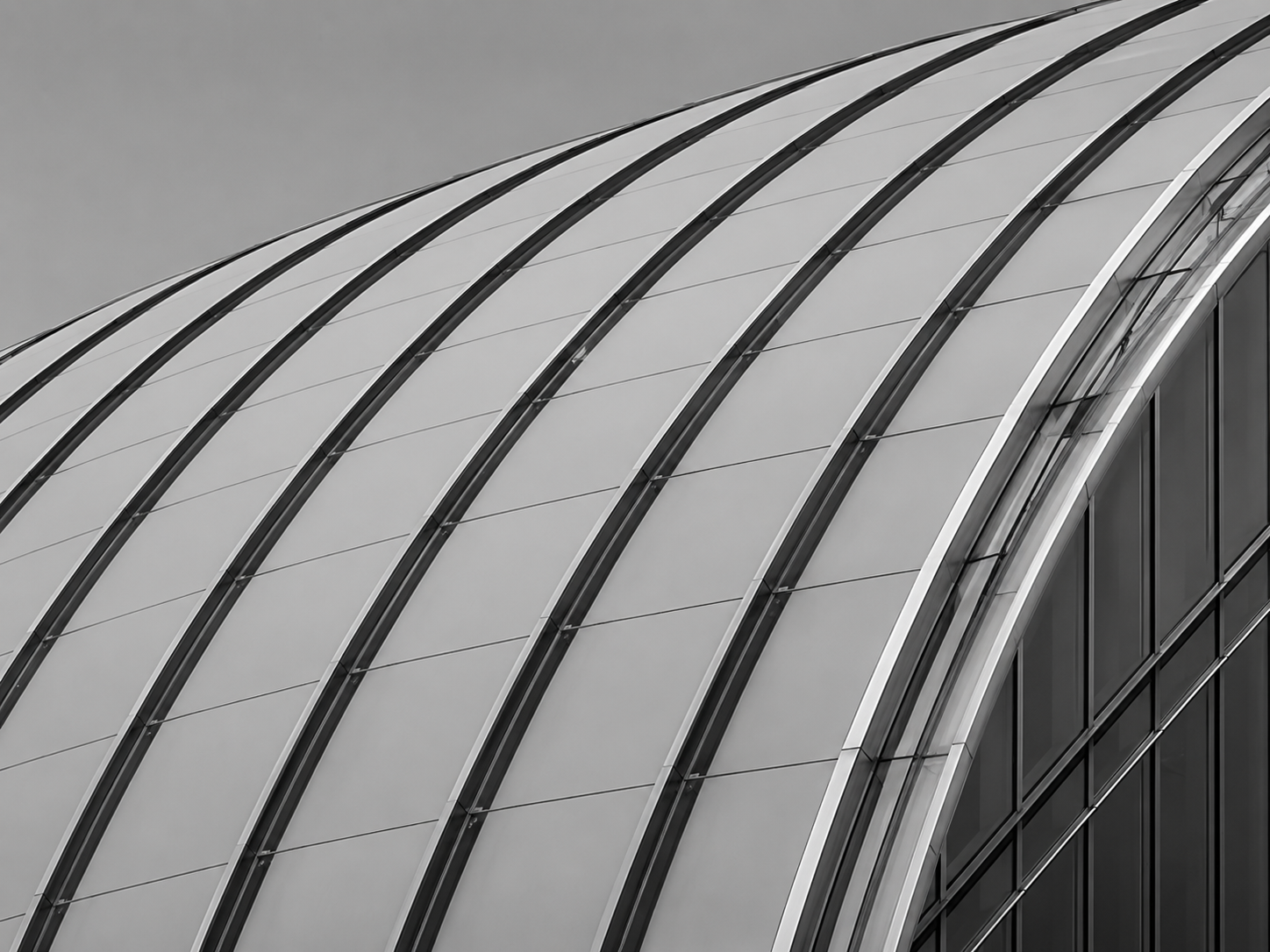 Constructing Resilient Institutional Portfolios