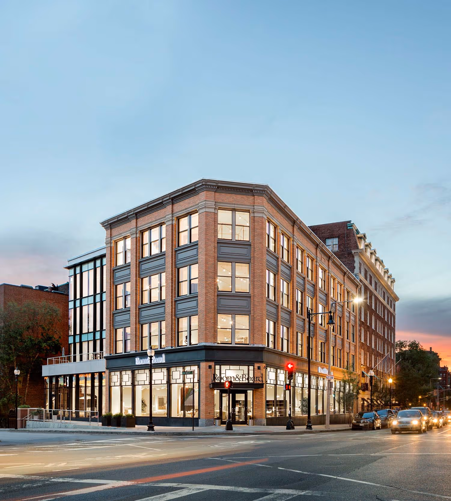 375 Newbury Street, Boston, MA