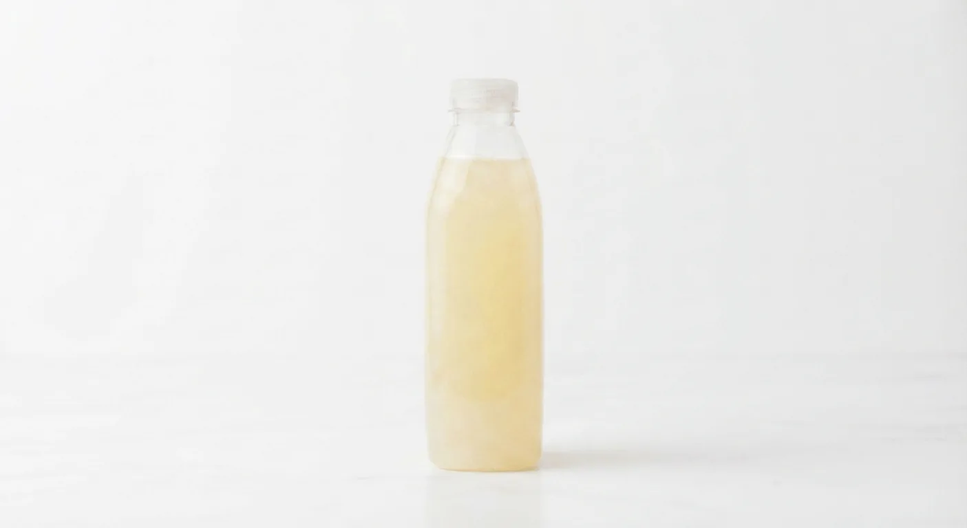 Illustration of Starbucks Still Lemonade