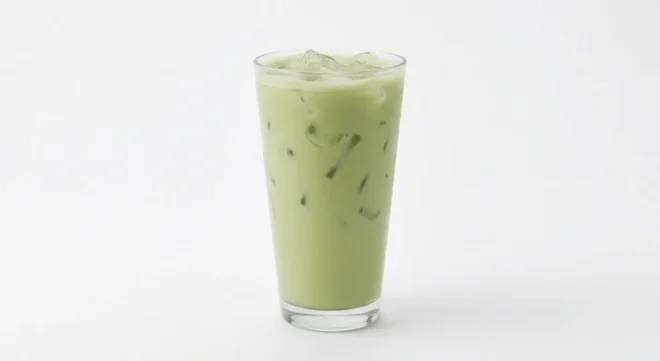 LEON Vanilla Iced Matcha Latte (Oat Milk, Regular), iced matcha latte over ice in a clear glass, nutrition and calories