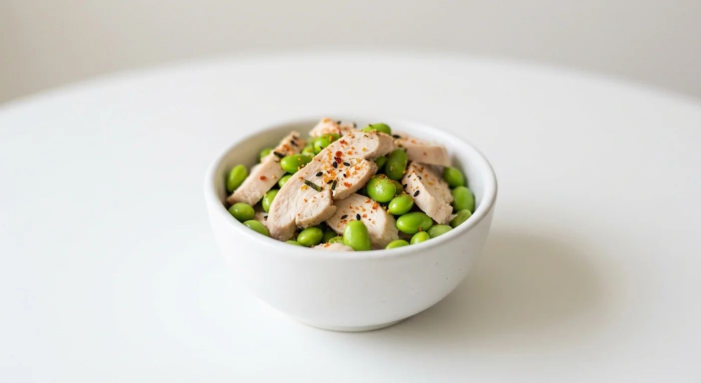 Pret A Manger Chicken & Edamame Protein Pot, chicken and edamame in a small bowl, nutrition and calories