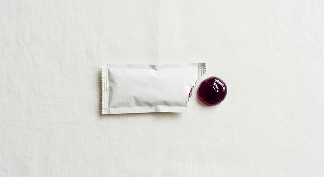 Burger King US Grape Jelly Packet, a plain white sachet with a dollop of grape jelly, nutrition and calories