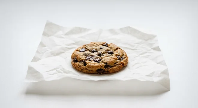 Starbucks US Chocolate Chip Cookie, thick chocolate chip cookie, nutrition and calories
