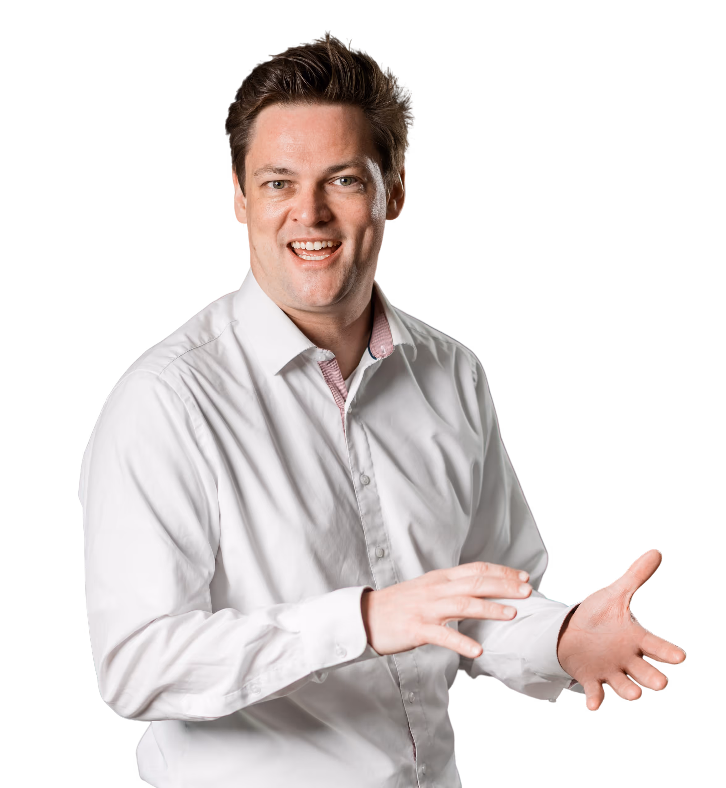 Tino Hillemeyer, der lächelnd und gestikulierend spricht.