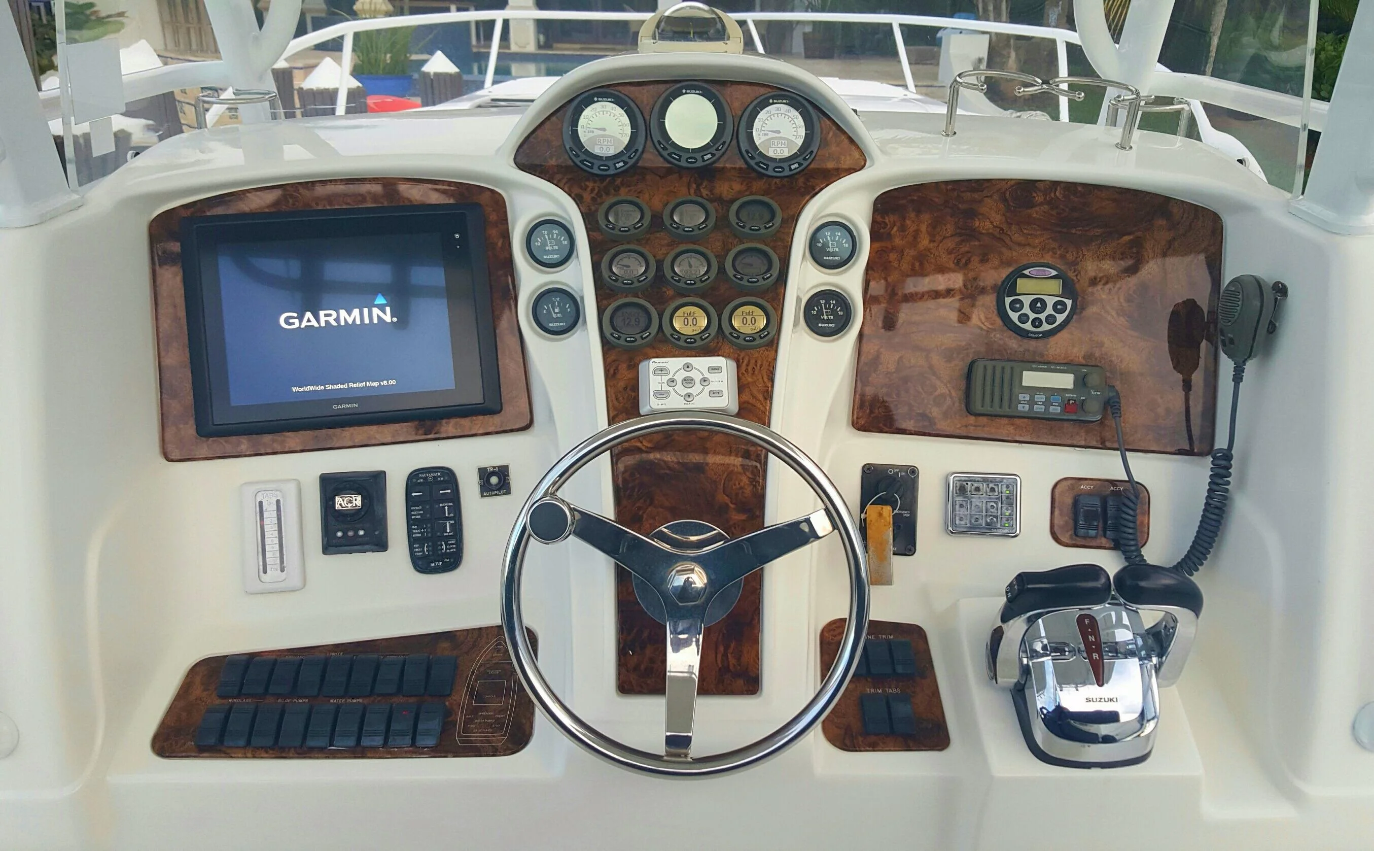 5841467