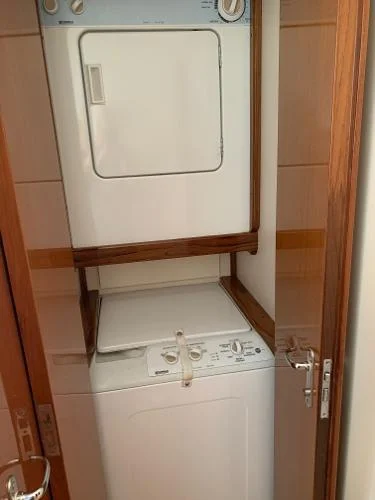7724150