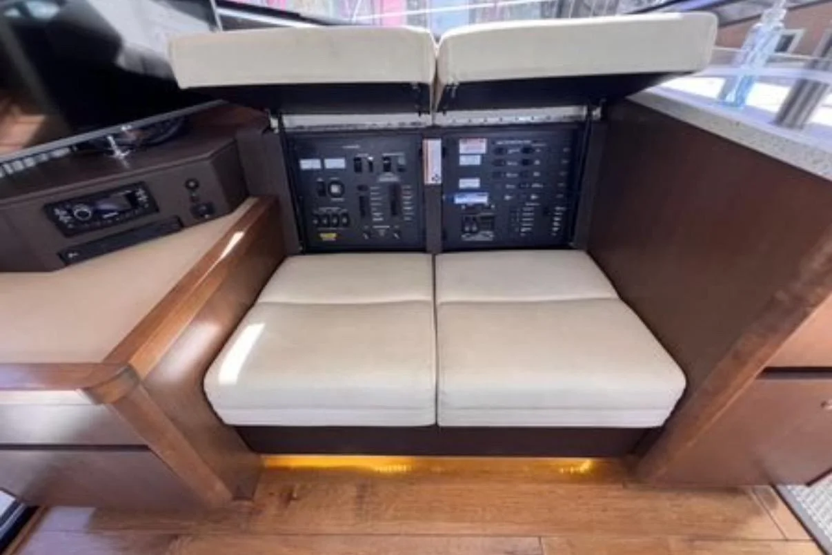 9982154