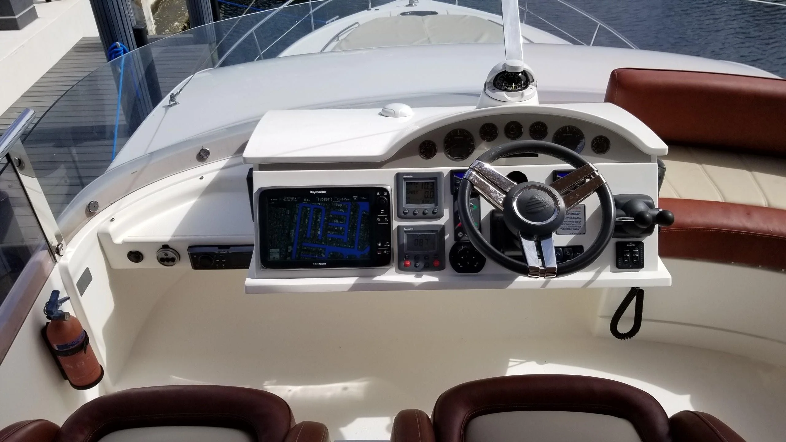 6915763