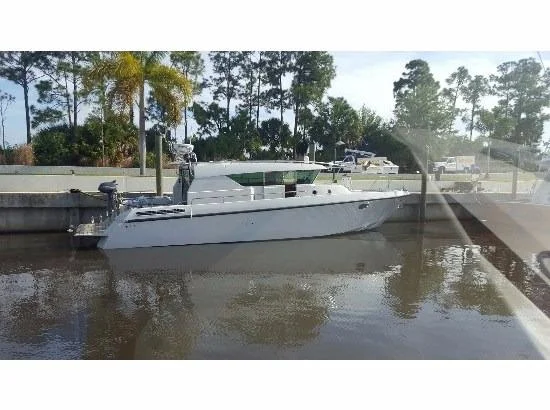 5923842