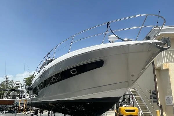 8584563