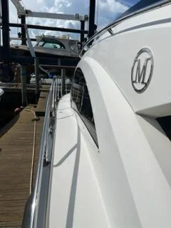 6844833