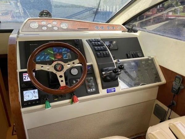 8456895