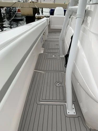 8397122