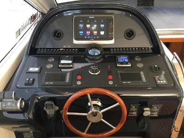 6567749
