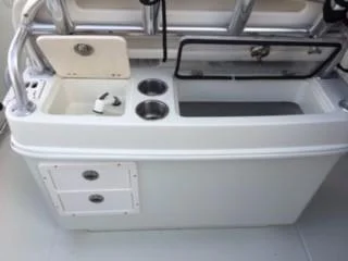 6381572