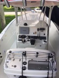 6381572