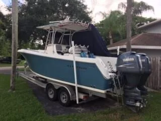 6381572