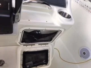 6381572
