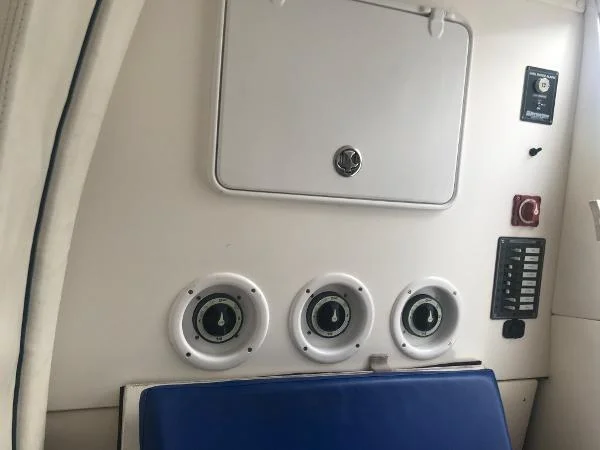 7376438