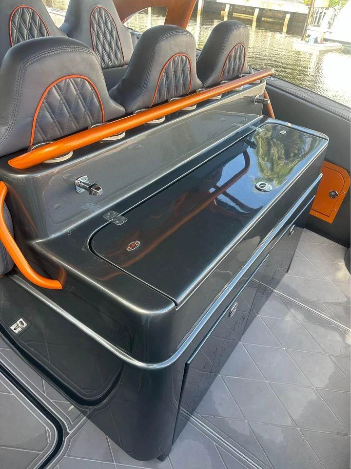 9589405