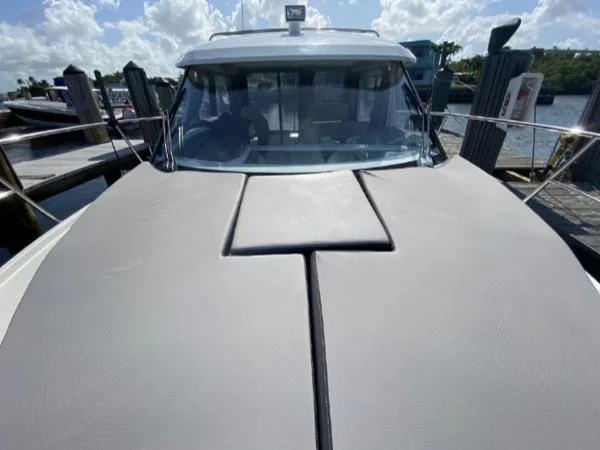 8646007